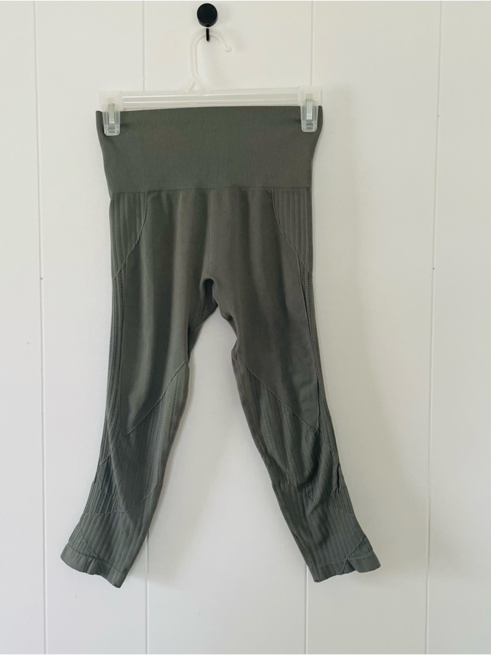 Savvy Olive Green High-Waist Kids Leggings